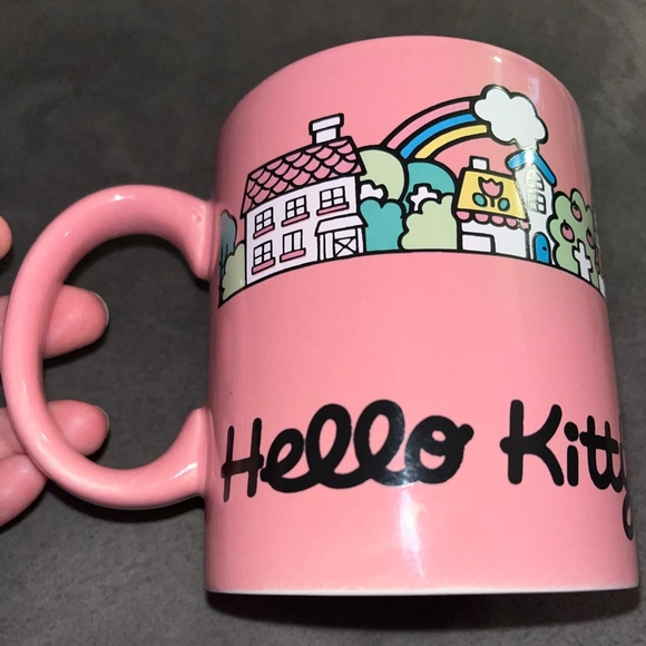 Coffee Mug Hello Kitty Sanrio Bioworld - Picture 2 of 3